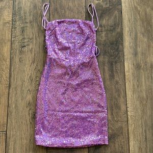 Bought but never worn! Homecoming dress. Xs- runs small.